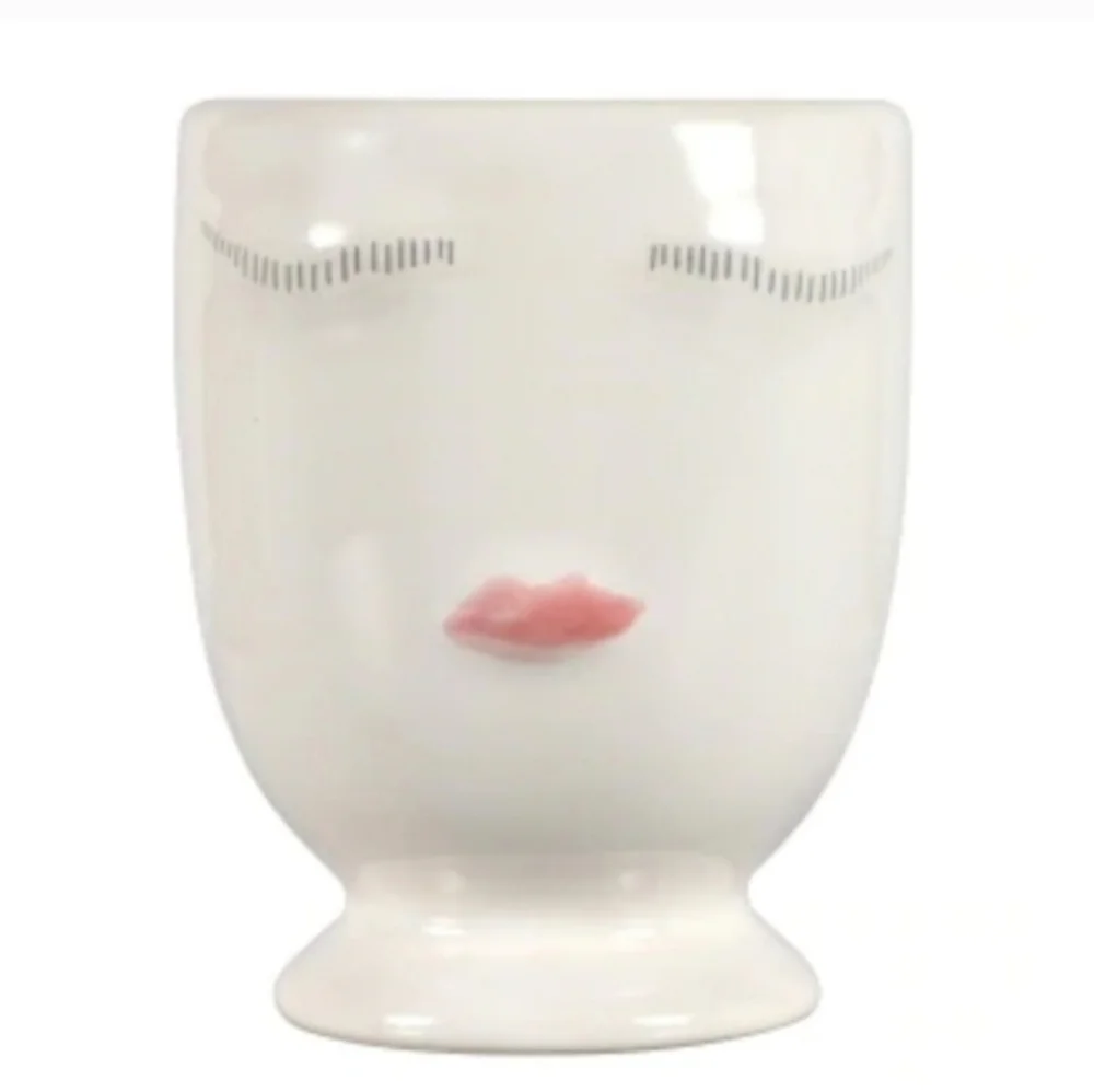 Doll Face Cup